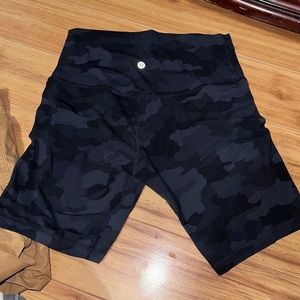 Never worn just don’t go with anything